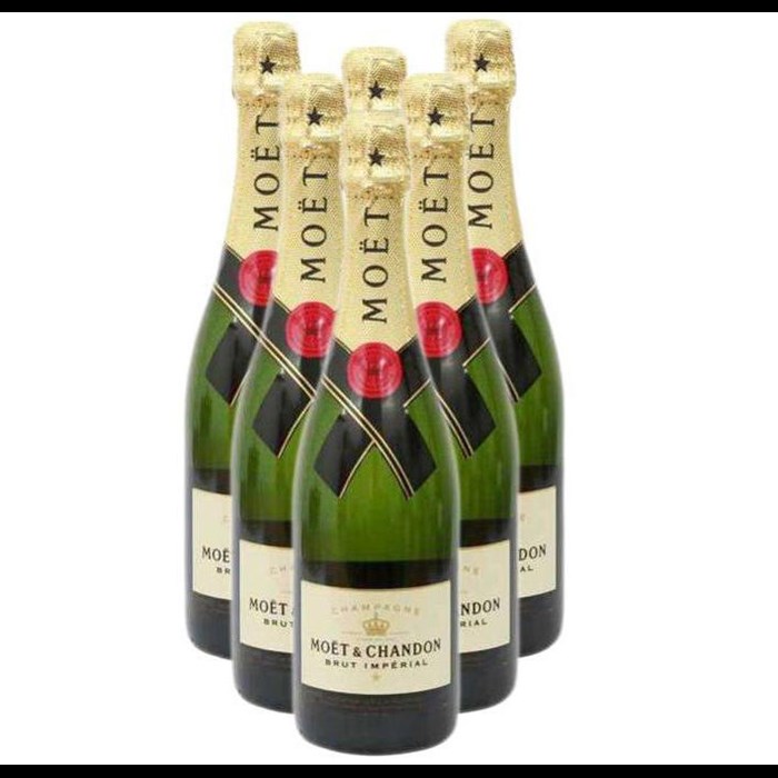 View Moet et Chandon, Brut (6 x 75cl) Case