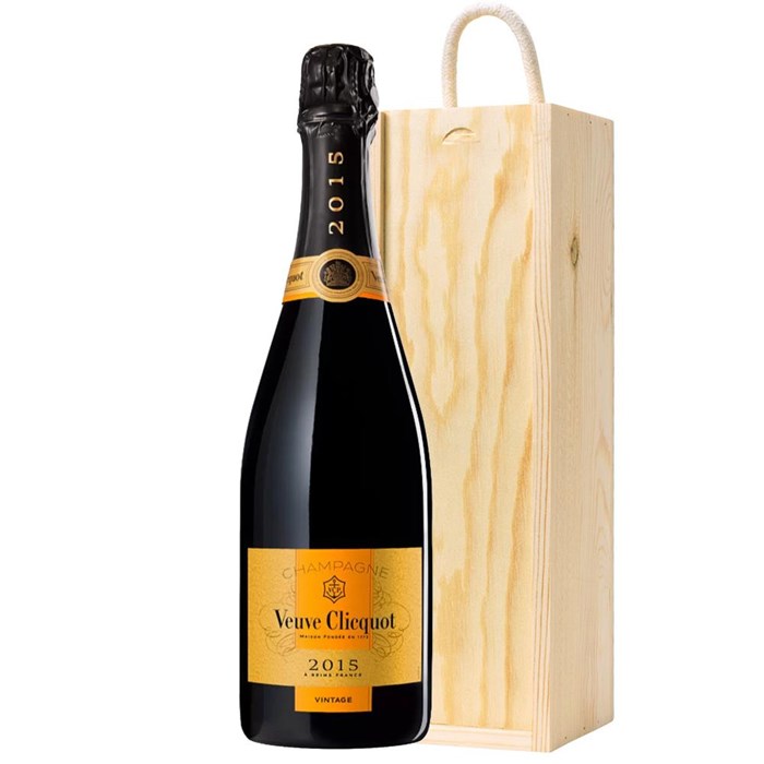 View Veuve Clicquot Vintage 2015 Champagne 75cl In Pine Gift Box