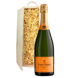 Buy & Send Veuve Clicquot Yellow Label Brut 75cl In Pine Gift Box